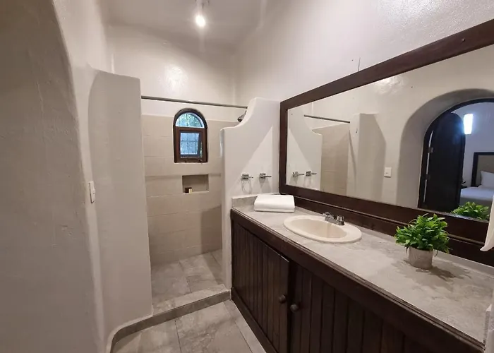 Hébergement de vacances Beautiful House In Playacar 4 Bedrooms With Ac