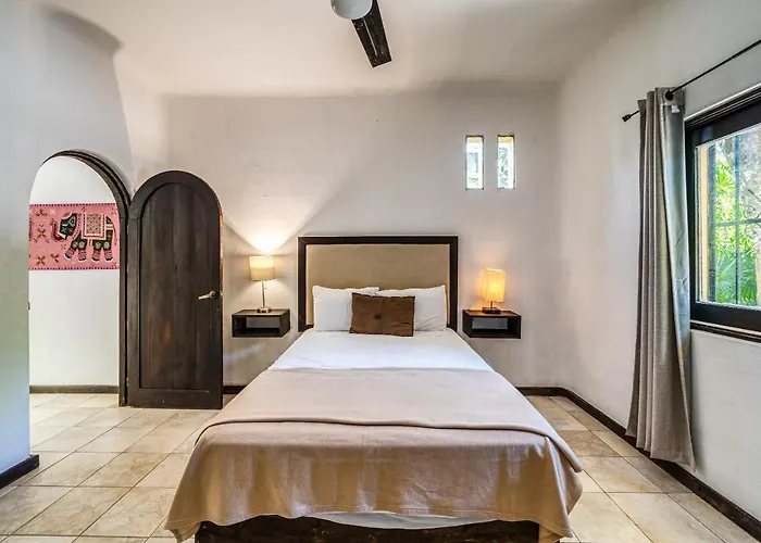 Beautiful House In Playacar 4 Bedrooms With Ac *